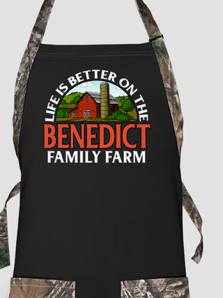 Life Is Better Farm : Printed 2-Tone Aprons