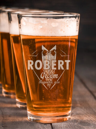 Bridal Party Guys : Pint Glasses - Engraved