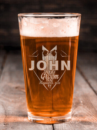 Bridal Party Guys : Pint Glasses - Engraved