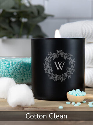 Cotton Wreath Monogram : 11oz. Engraved Scented Candles