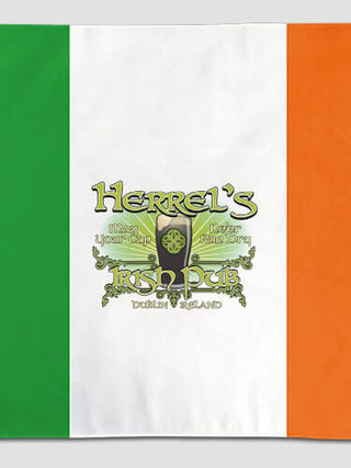 Classic Irish Pub : Flags