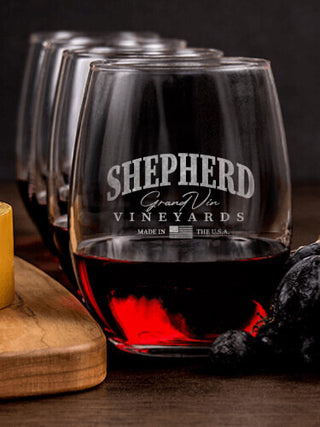 Grand Vineyards : Cheese Board Wine Glass Gift Sets - Engraved