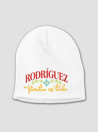 Familia es Todo : Embroidered Beanies